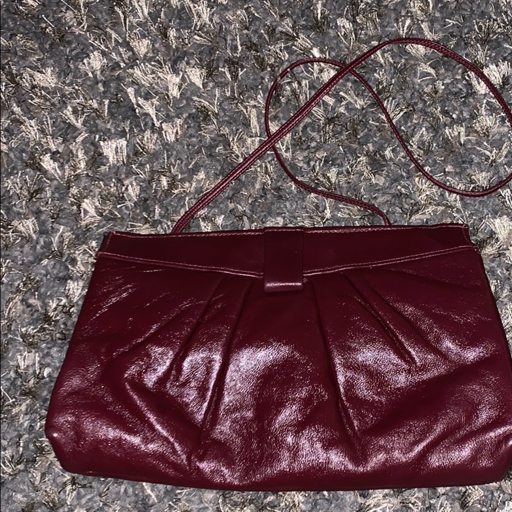 Lindy’s Leather Clutch Bag